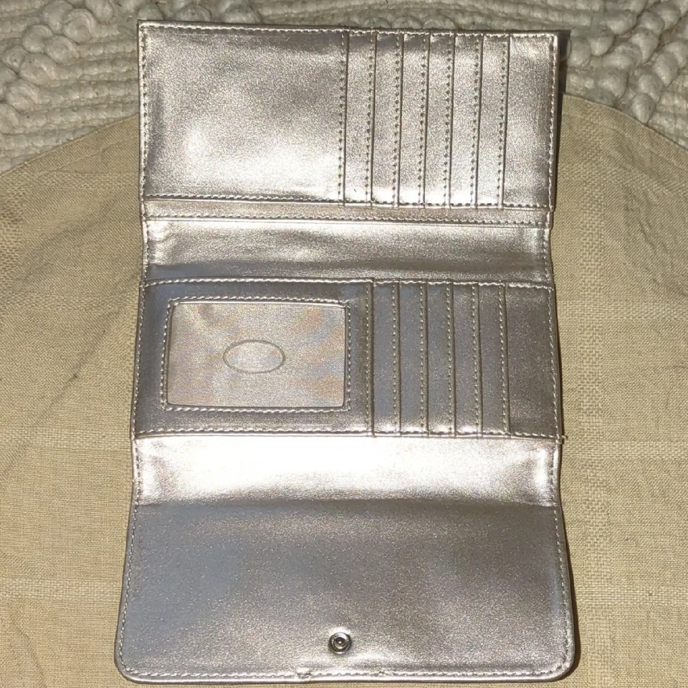 GUESS Charcoal with Gold Interior Multi- Sectional Women's Wallet ONLY $25 - Picture 5 of 7